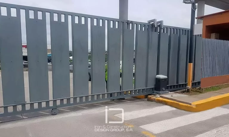 Portón Industrial Panamá